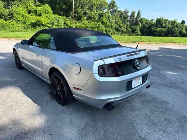 Used 2014 Ford Mustang Convertible RWD image 5