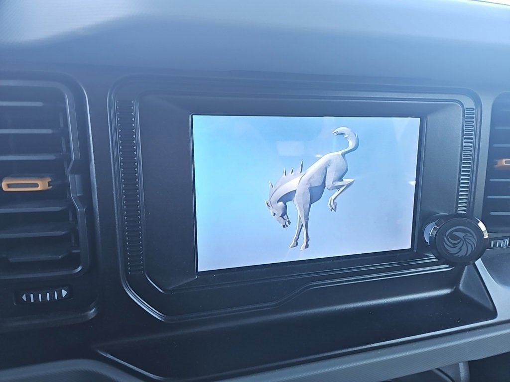 Used 2021 Ford Bronco Badlands image 3