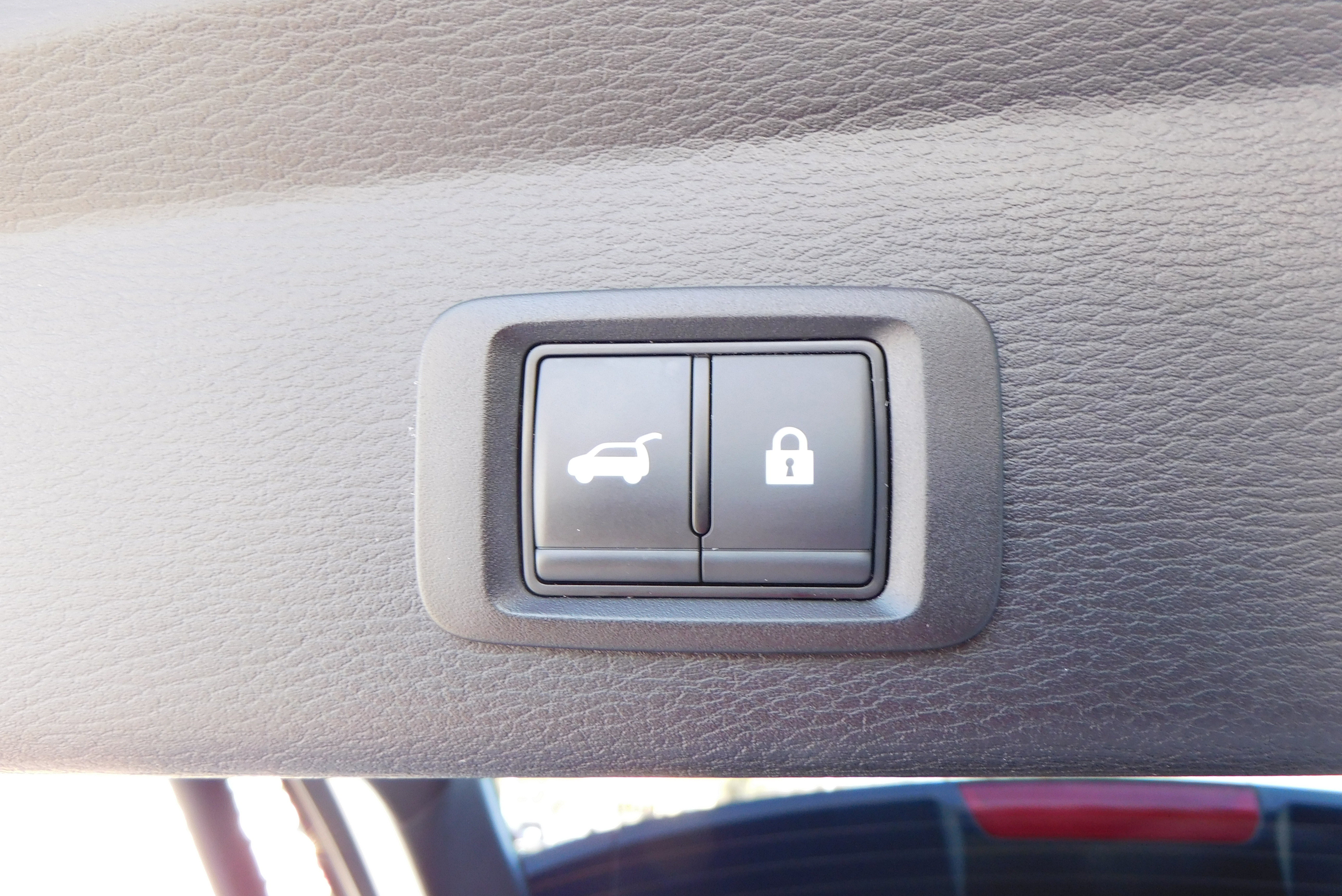 Used 2024 Mitsubishi Outlander SEL image 38