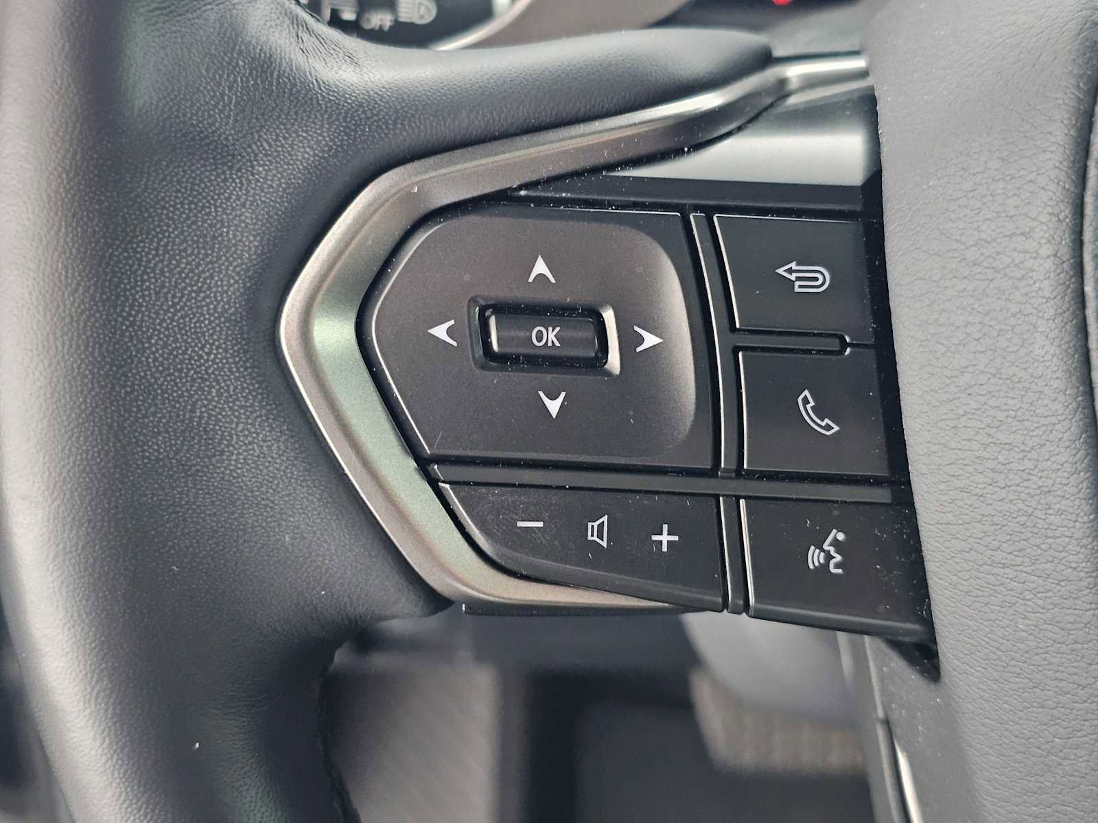 Used 2024 Lexus GX 550 w/ Accessory Package (2T) image 29