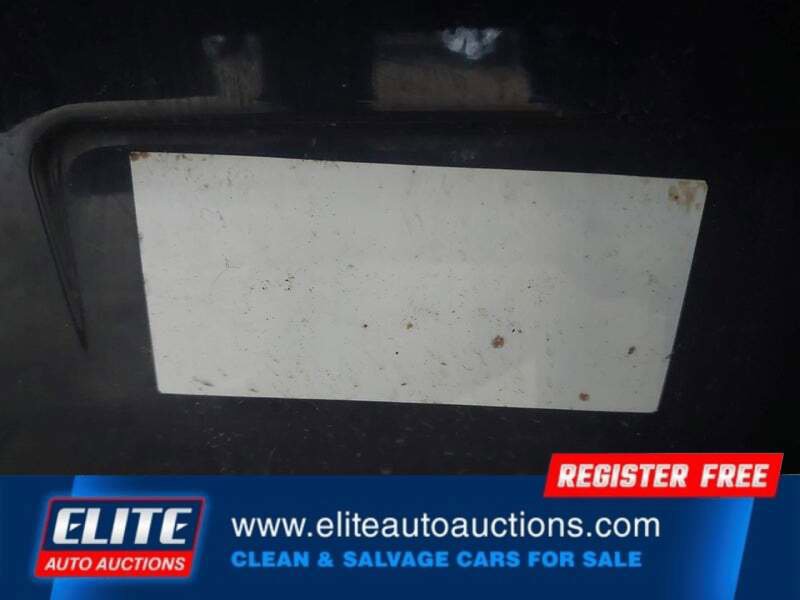 Used 2021 BMW M550i xDrive w/ Premium Package image 18