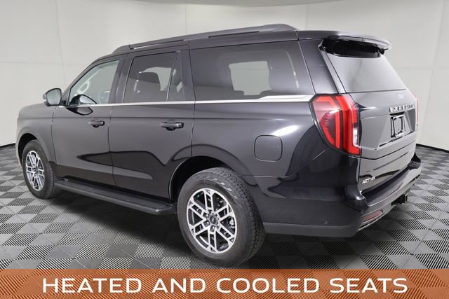 Used 2025 Ford Expedition Active image 9
