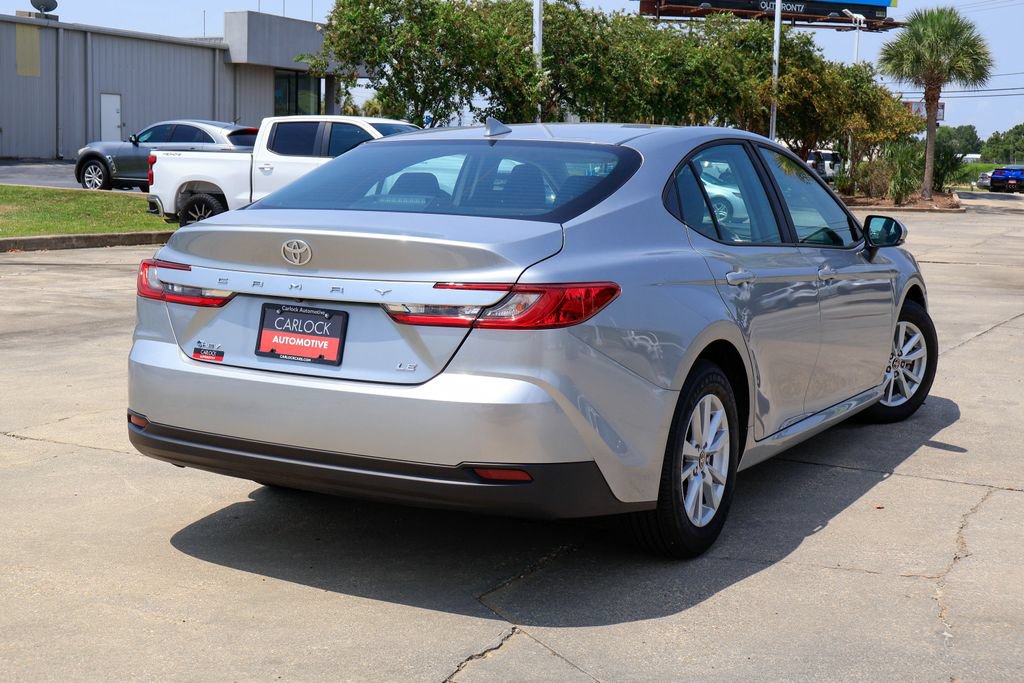 Used 2026 Toyota Camry LE FWD image 3