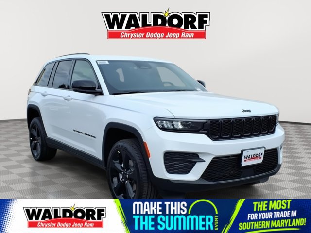 New 2025 Jeep Grand Cherokee L Altitude AWD/4WD image 1