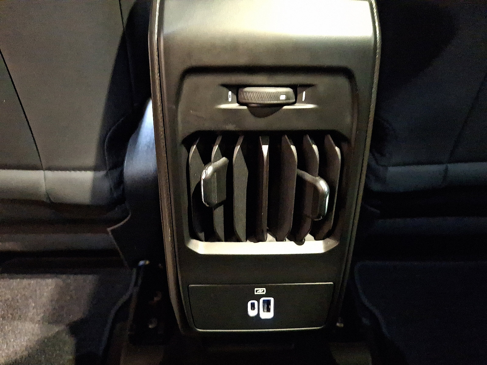 Used 2024 Alfa Romeo Tonale Ti image 12