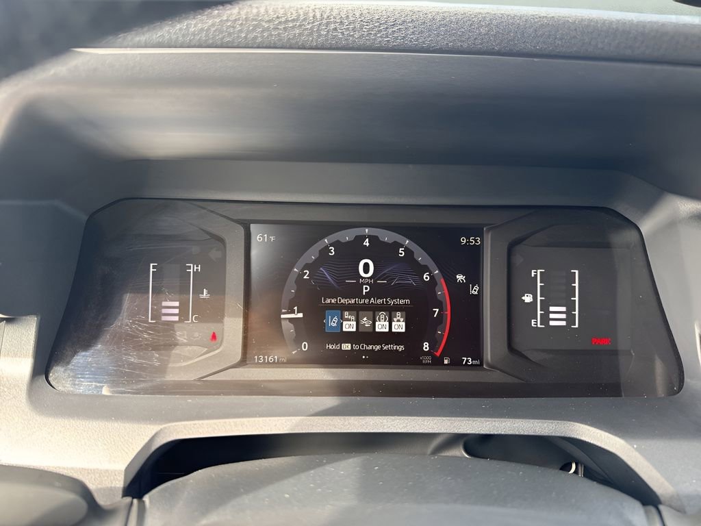 Used 2025 Toyota 4Runner SR5 AWD/4WD image 23