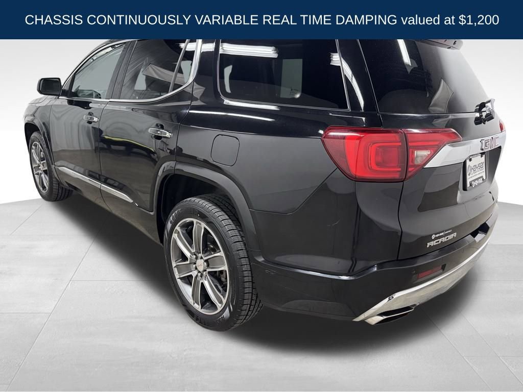 Used 2017 GMC Acadia Denali w/ Technology Package image 7