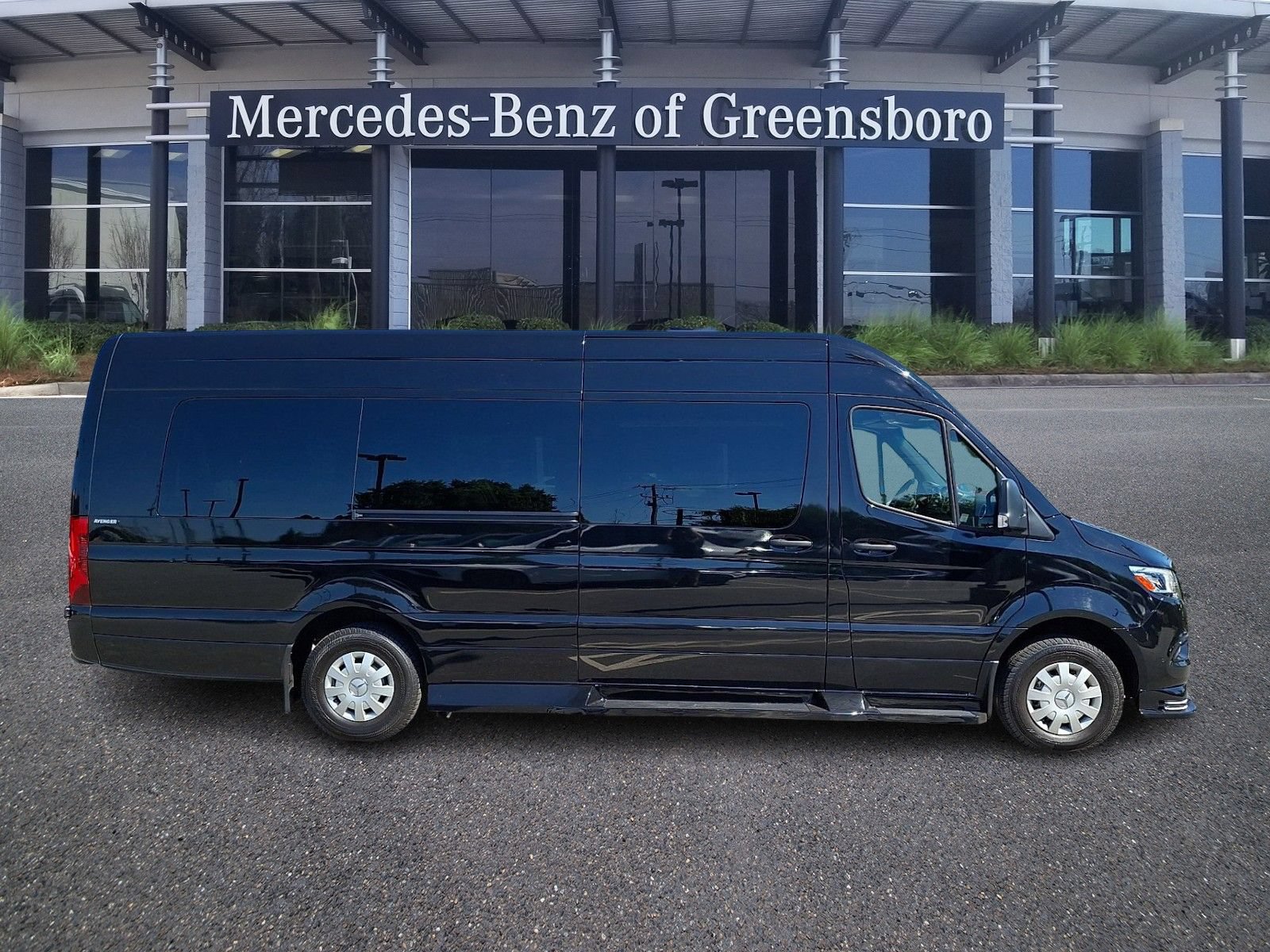 Used 2023 Mercedes-Benz Sprinter 3500 image 7