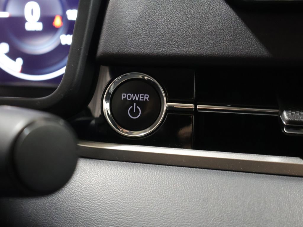 Used 2024 Mitsubishi Outlander SEL image 26