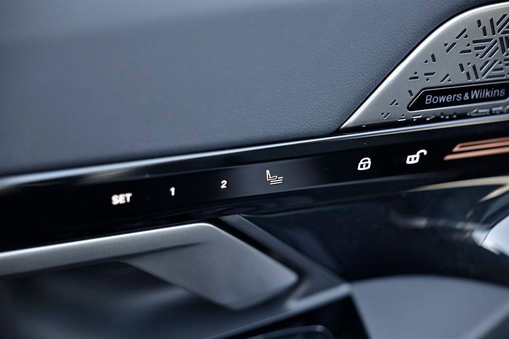 New 2026 BMW 530i w/ Premium Package image 16