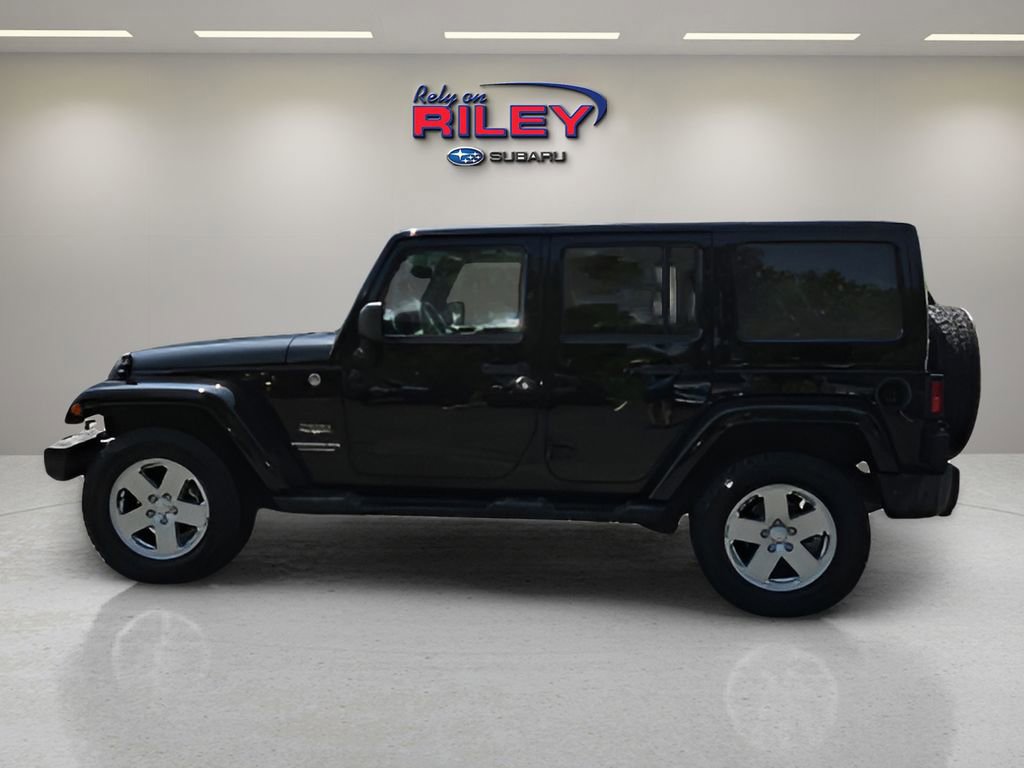Used 2012 Jeep Wrangler Unlimited Sahara w/ Dual Top Group video 2
