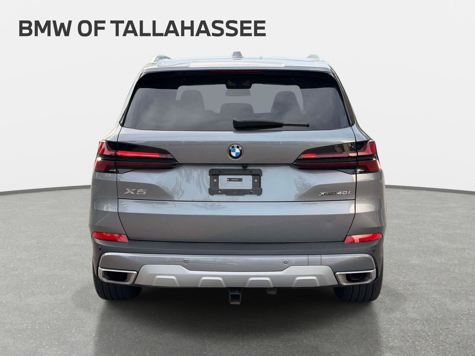 Used 2025 BMW X5 xDrive40i w/ Parking Assistance Package AWD/4WD image 6