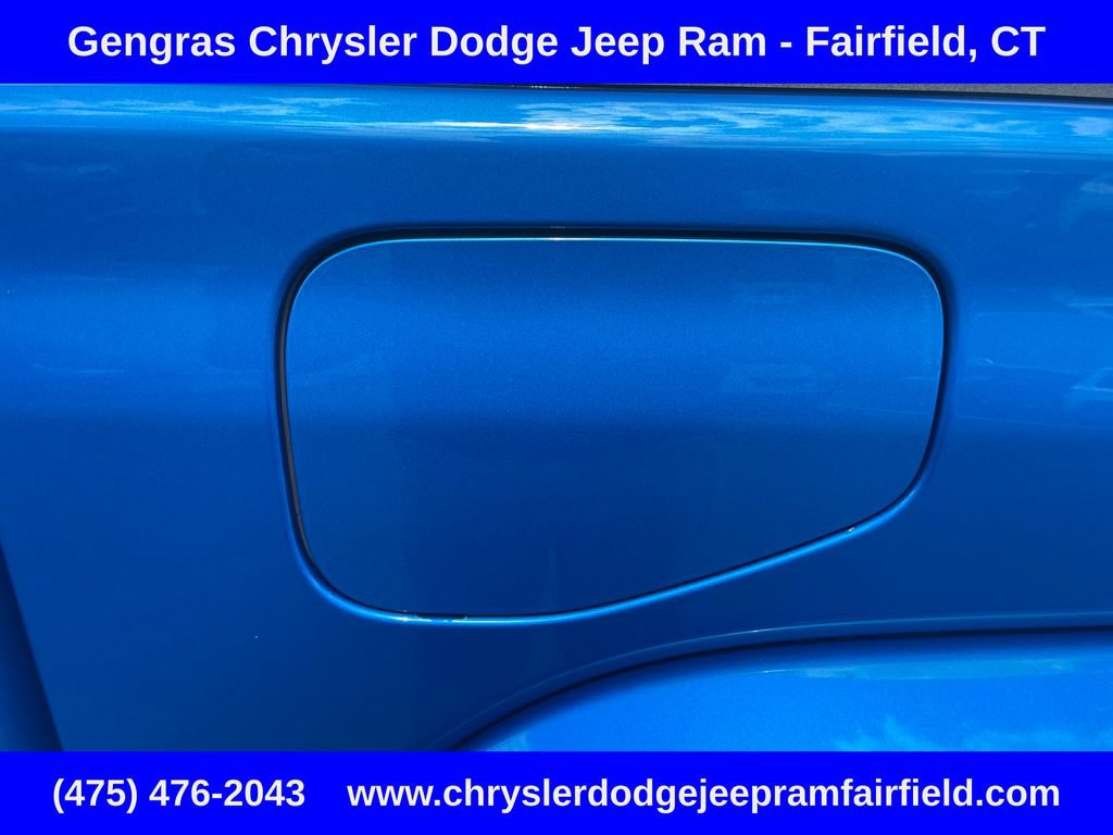 Certified 2025 Jeep Gladiator Sport AWD/4WD image 28