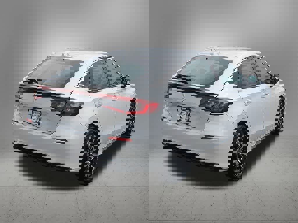 Used 2023 Honda Civic EX-L image 6