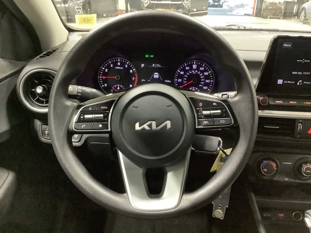 Certified 2023 Kia Forte LXS image 6