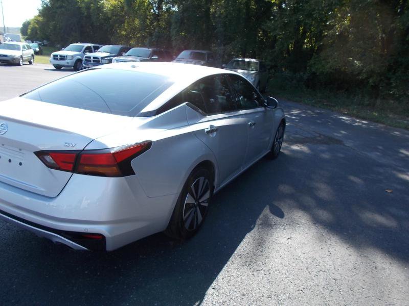 Used 2019 Nissan Altima 2.5 SV image 14