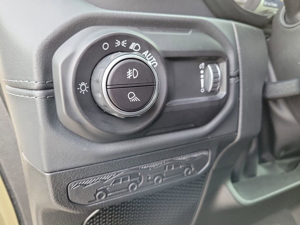 New 2026 Jeep Gladiator Sport image 22