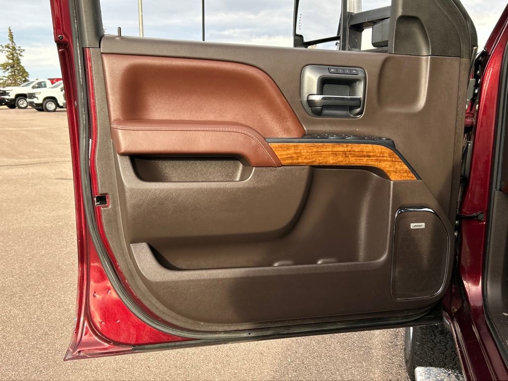 Used 2016 Chevrolet Silverado 2500 High Country w/ Duramax Plus Package image 19