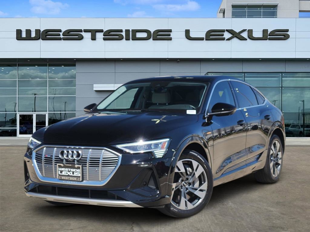 Used 2021 Audi e-tron Premium Plus w/ Premium Plus Package image 1