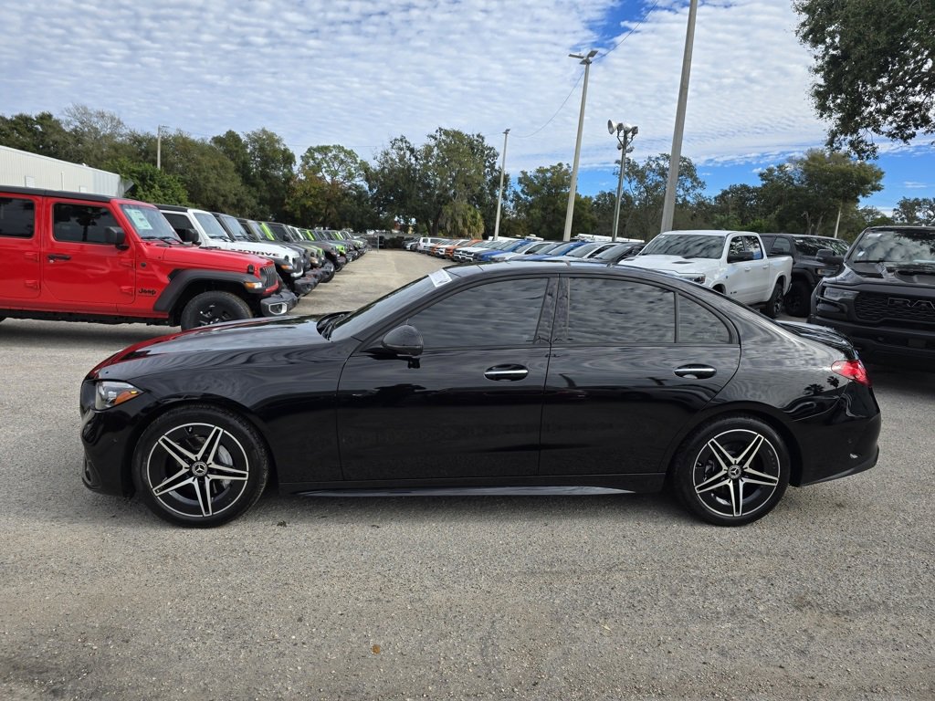 Used 2024 Mercedes-Benz C 300 Sedan image 3