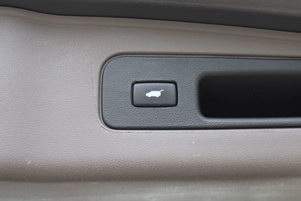 Used 2014 Honda Odyssey EX-L image 12