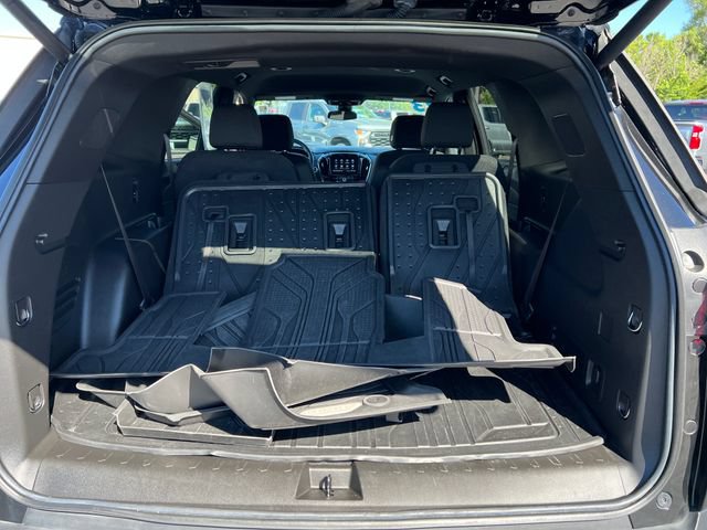 Used 2023 Chevrolet Traverse LT FWD image 22