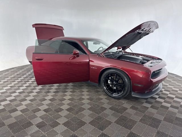 Used 2021 Dodge Challenger R/T image 12