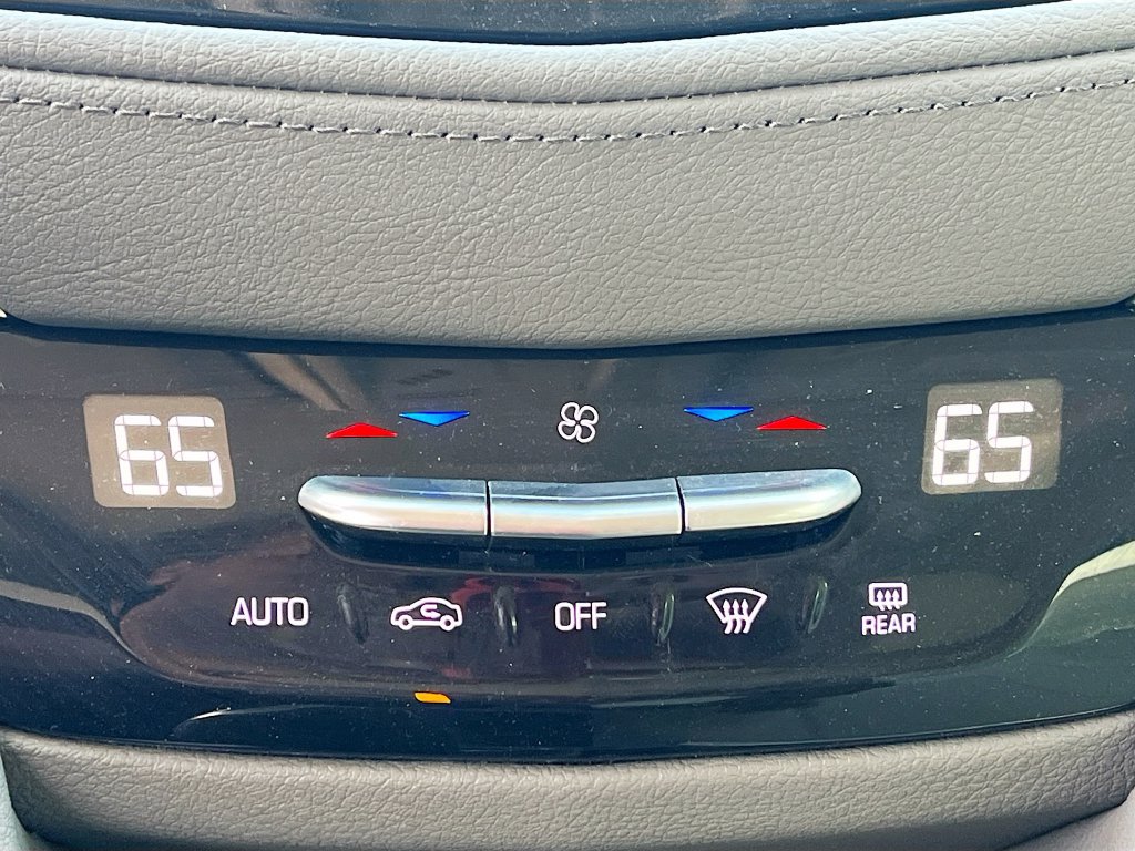 Used 2024 Cadillac XT5 Premium Luxury FWD image 16