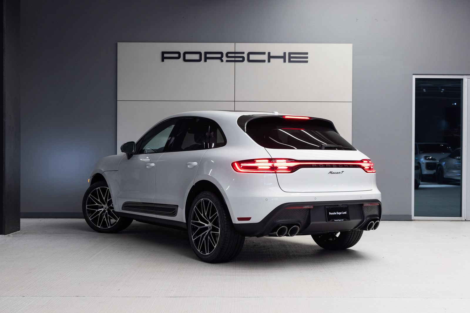 New 2026 Porsche Macan Turbo AWD/4WD image 3