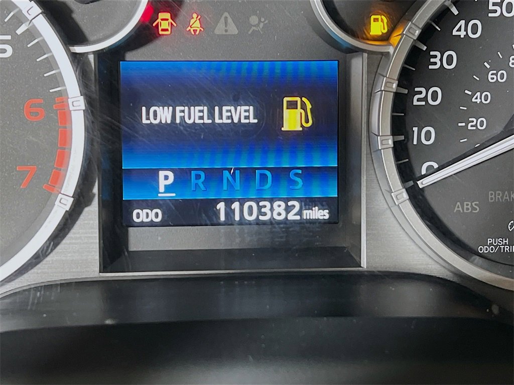 Used 2014 Toyota Tundra SR5 w/ SR5 Upgrade Package image 12