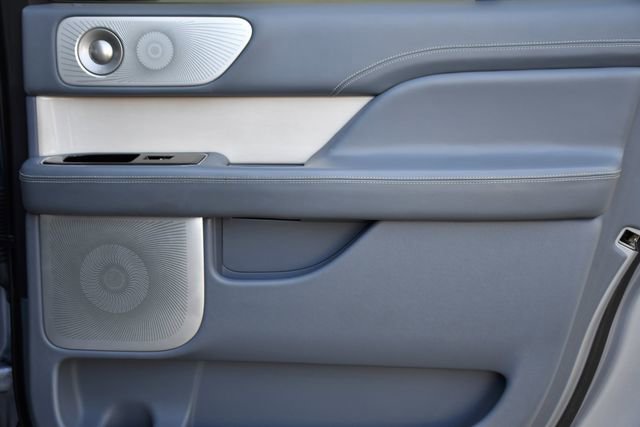 Used 2018 Lincoln Navigator L Black Label image 32