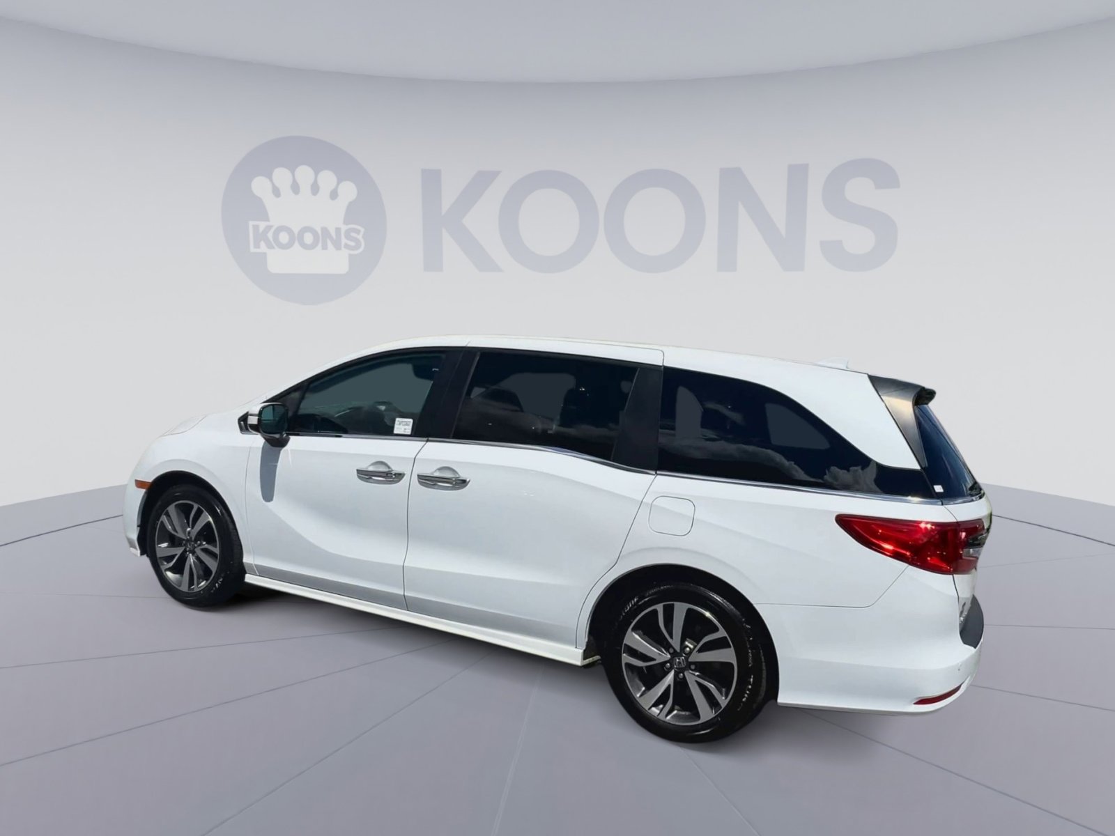 Used 2023 Honda Odyssey Touring image 8