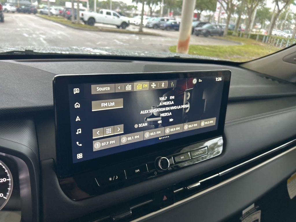 New 2026 Mitsubishi Outlander SE image 7