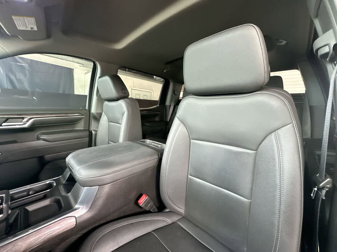 Used 2023 Chevrolet Silverado 1500 LTZ RWD image 14