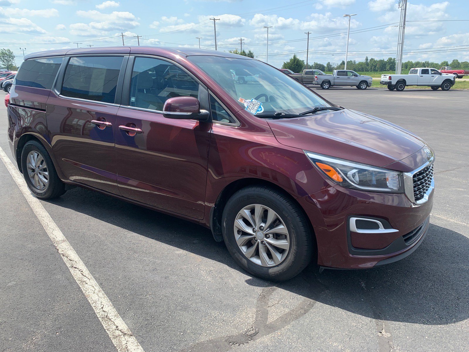 Used 2019 Kia Sedona LX FWD image 3