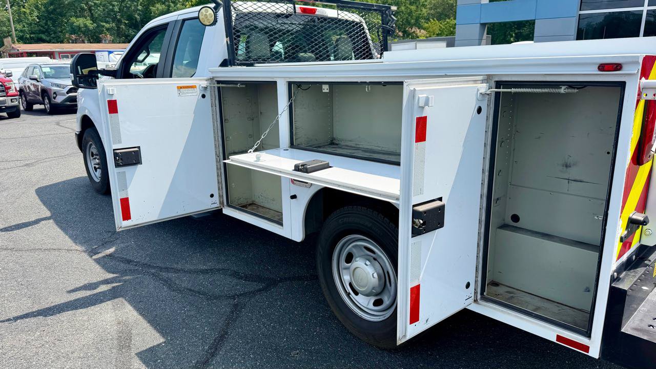 Used 2019 Ford F250 XL w/ Power Equipment Group RWD image 11