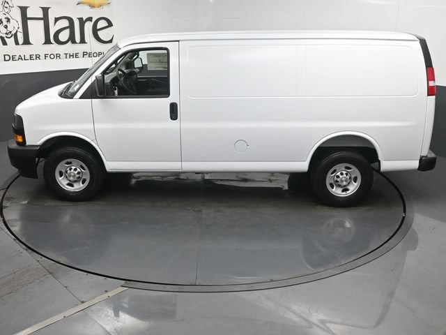 New 2026 Chevrolet Express 2500 w/ Driver Convenience Package RWD image 22