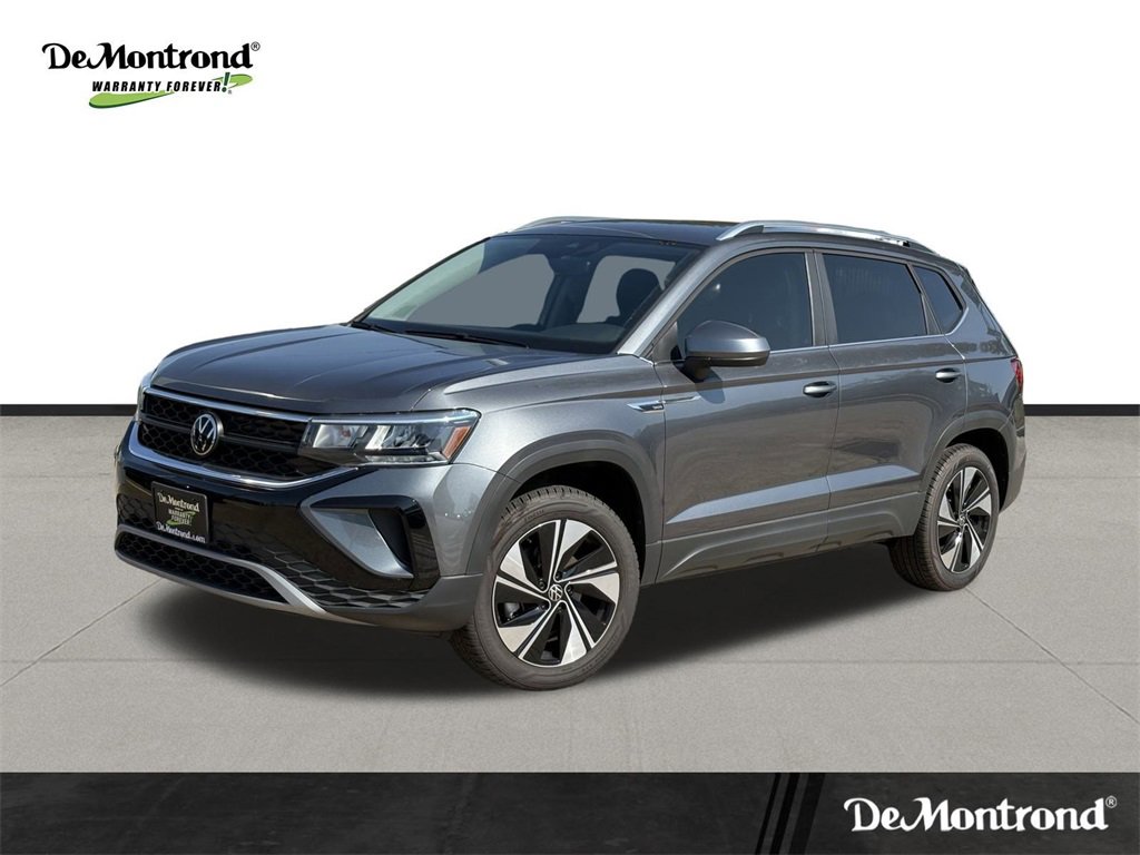 Used 2024 Volkswagen Taos SE image 1