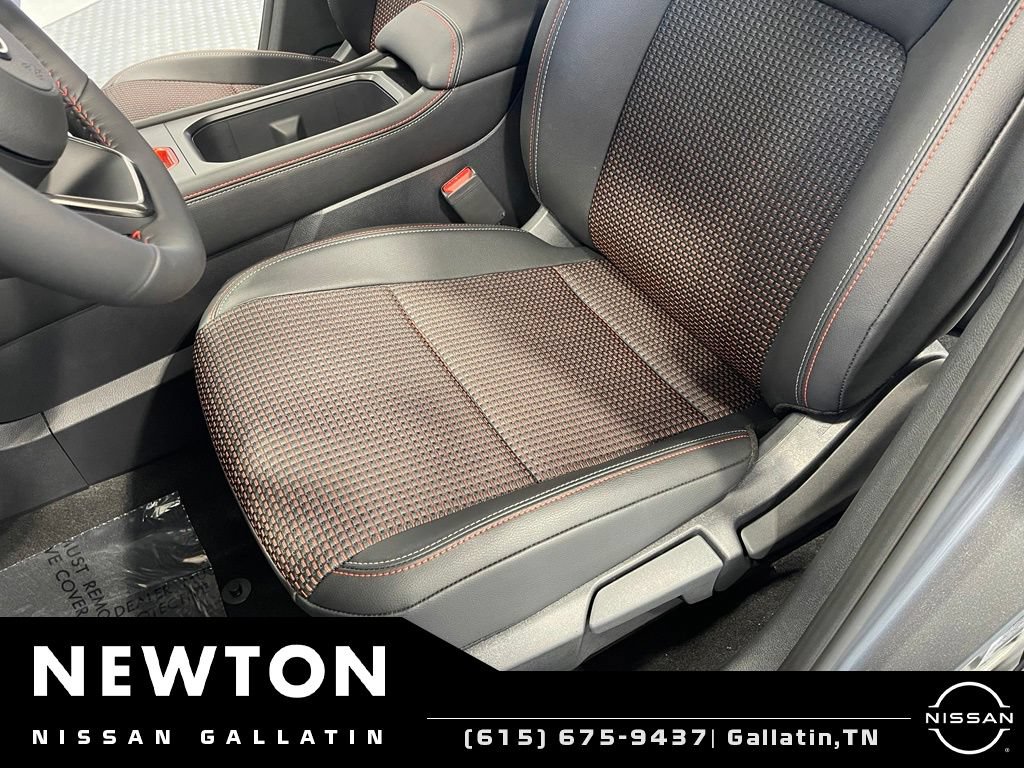 New 2026 Nissan Kicks SR FWD image 14