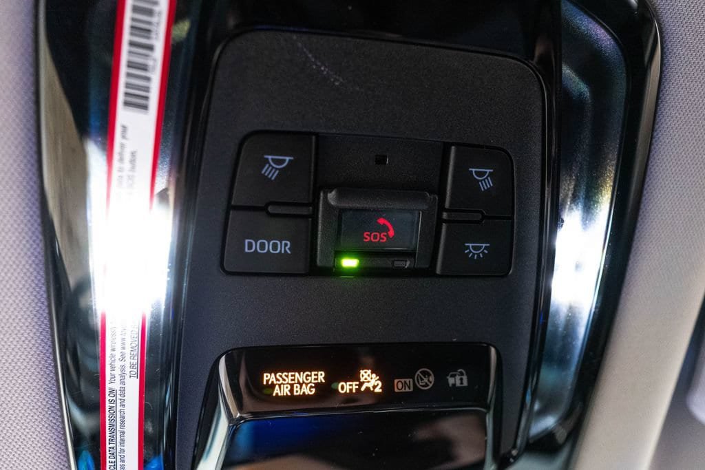 Certified 2024 Toyota Venza LE AWD/4WD image 26