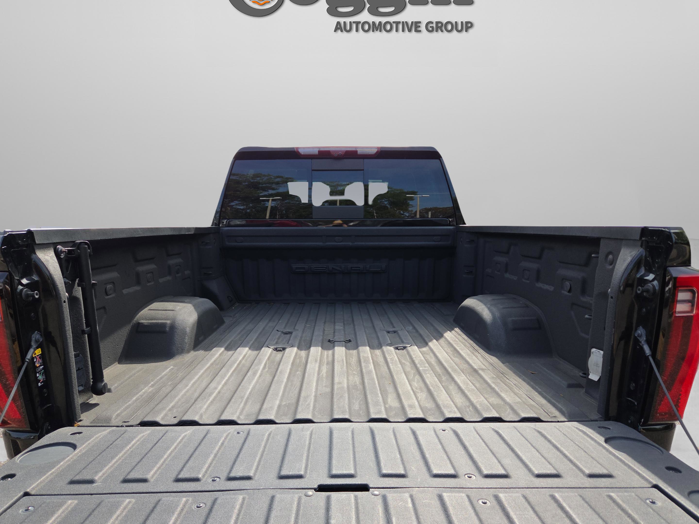 Certified 2024 GMC Sierra 2500 Denali Ultimate w/ Max Trailering Package image 16