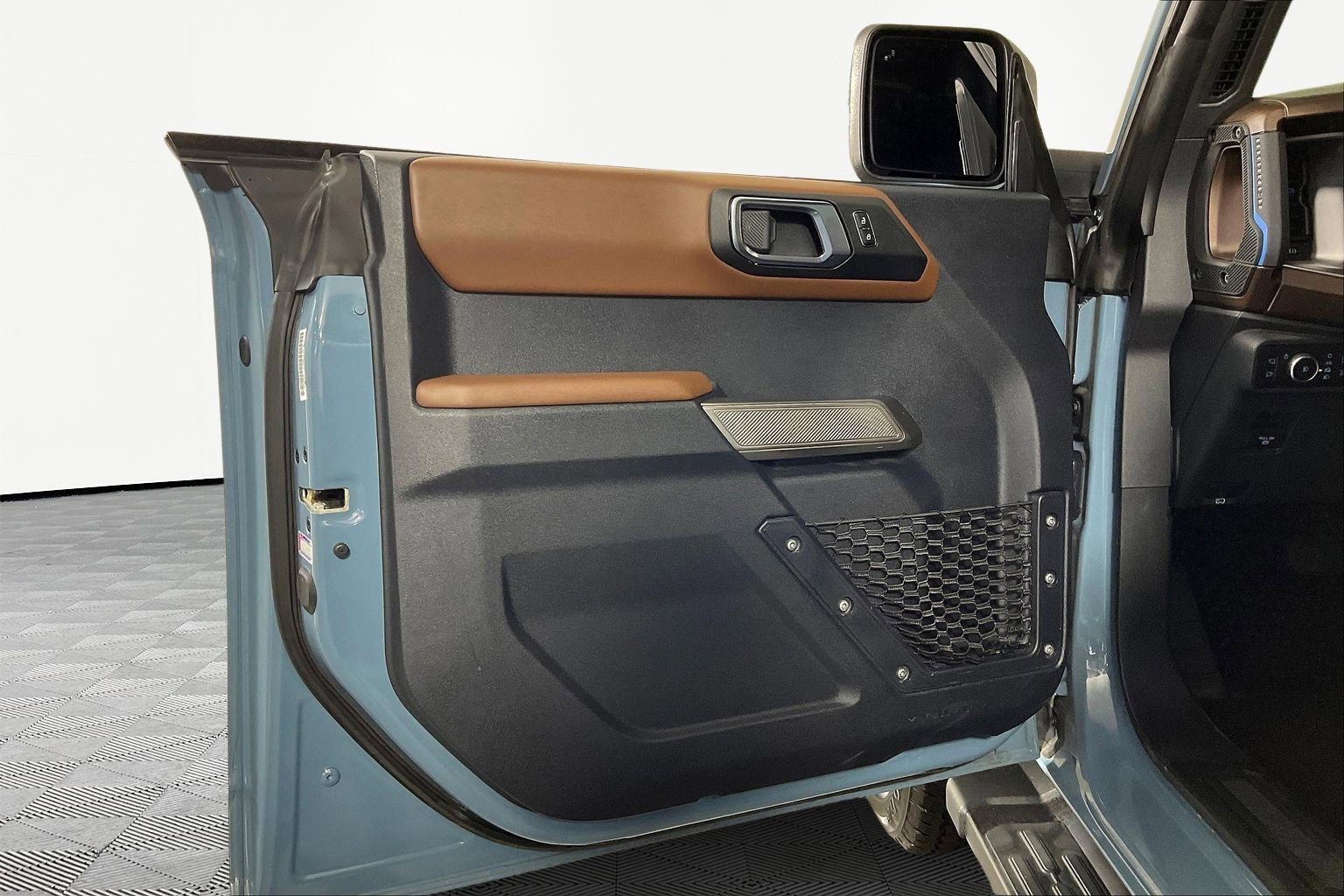 Used 2023 Ford Bronco Outer Banks image 20