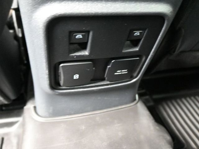 Used 2023 Ford Bronco Wildtrak image 26