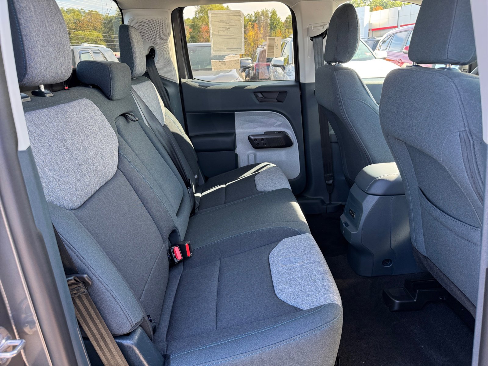 New 2025 Ford Maverick XLT FWD image 28