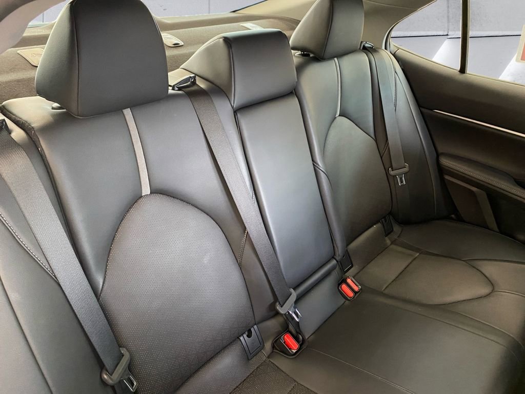 Used 2023 Toyota Camry XSE image 16