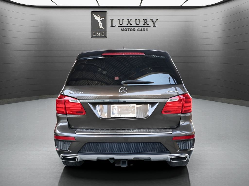Used 2013 Mercedes-Benz GL 550 4MATIC image 7