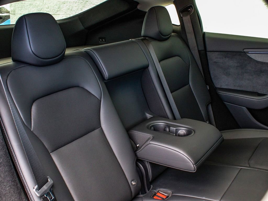 Used 2026 Tesla Model Y Long Range image 38