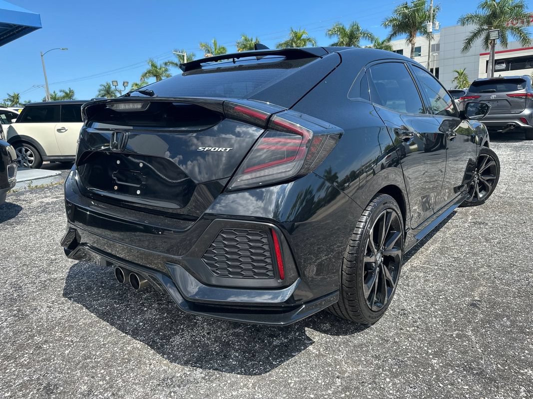 Used 2018 Honda Civic Sport image 2