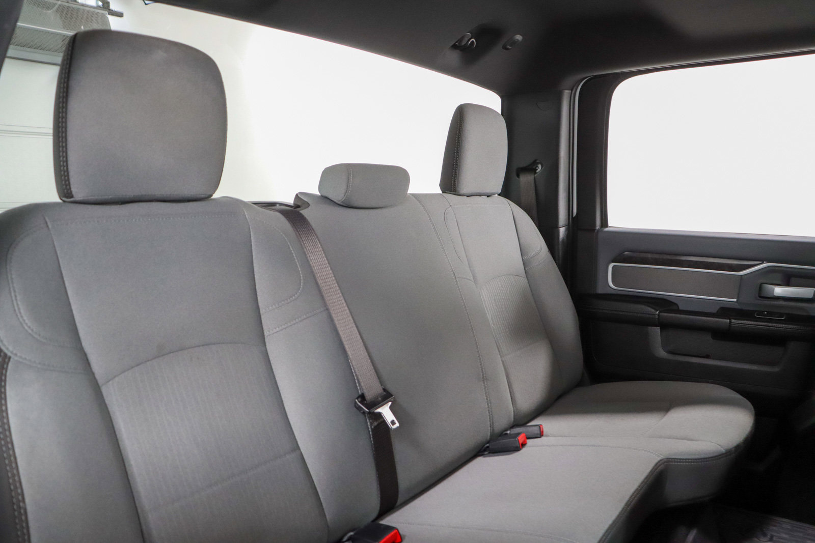 Used 2023 RAM 2500 Big Horn w/ Cold Weather Group AWD/4WD image 28