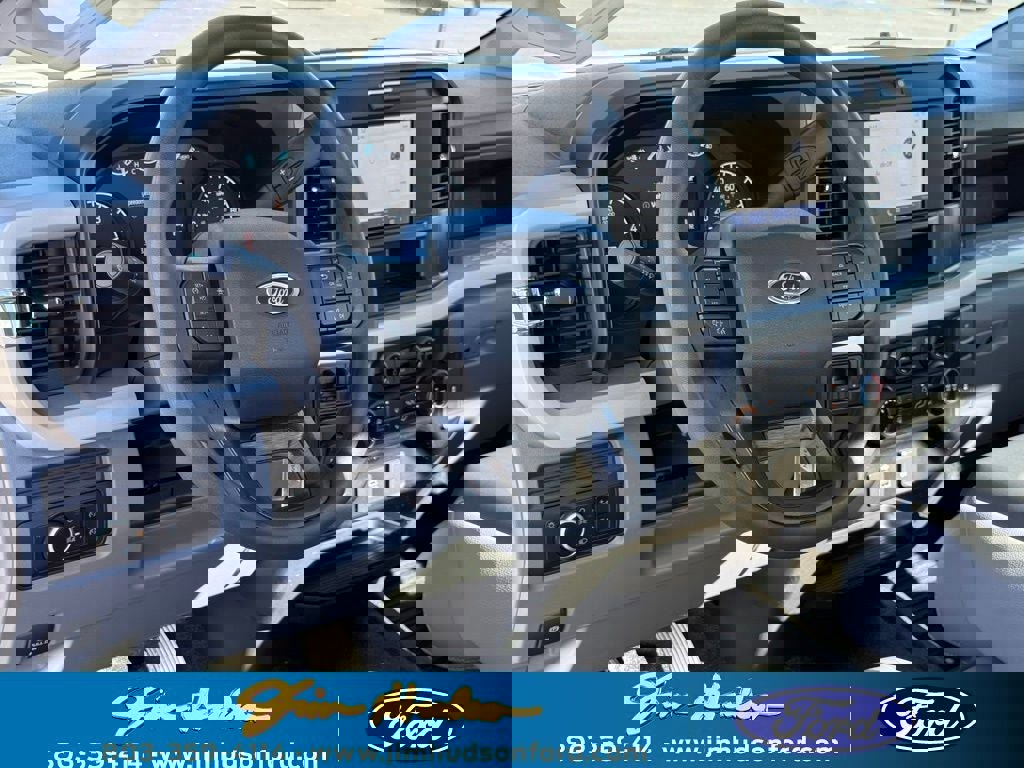 New 2026 Ford F550 2WD Regular Cab Super Duty image 4